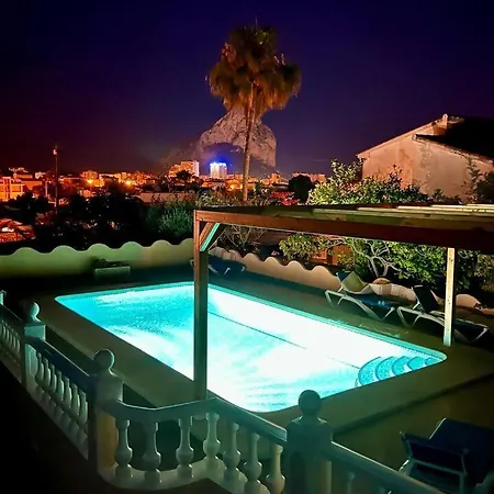 Relaxdiversion En Piscina Bbq Y Cocina Ext Vila